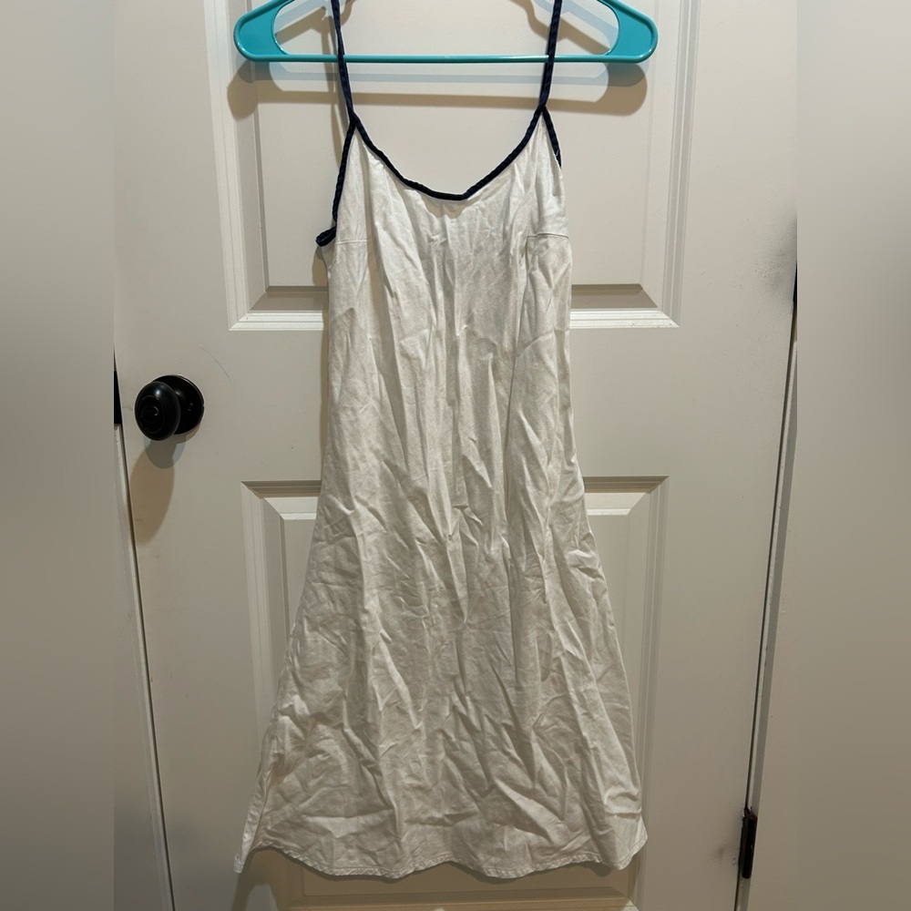 Elegant White Chemise with Black Trim